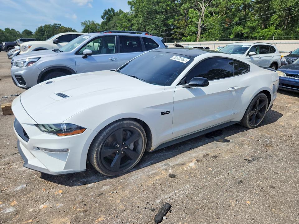 2022 Ford Mustang VIN 1FA6P8CF6N5131535 — COPART salvage auction photo