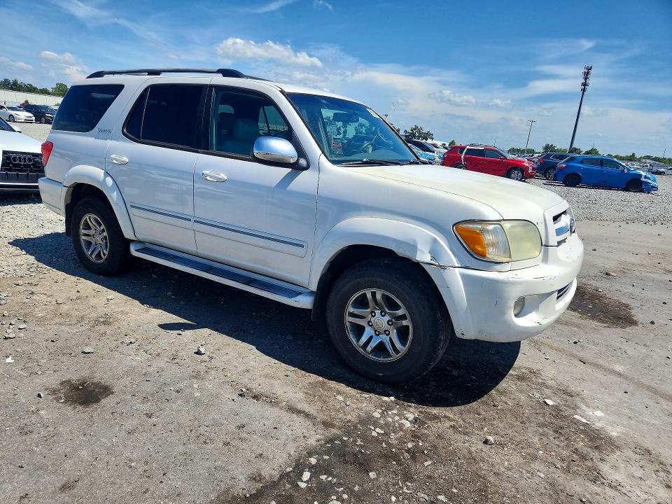 2007 Toyota Sequoia VIN 5TDZT38A47S295236 COPART salvage auction — REAR END, FL - CERTIFICATE OF TITLE (P), sold $1,600 on 2026-07-28 (photo 4)