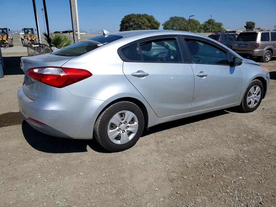2014 Kia Forte VIN KNAFK4A67E5147549 COPART salvage auction — SIDE, Ca - Salvage Certificate, sold $1,250 on 2026-07-24 (photo 3)