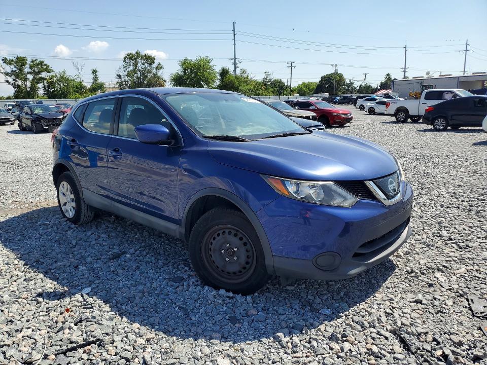 2019 Nissan VIN JN1BJ1CP5KW229832 COPART salvage auction — MINOR DENT/SCRATCHES, Fl - Certificate Of Title (P), sold $1,050 on 2026-07-24 (photo 4)