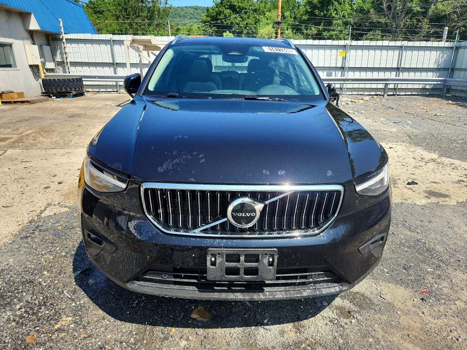 2025 Volvo Xc40 VIN YV4L12UEXS2608883 COPART salvage auction — SIDE, Ny - Certificate Of Title, sold $1,300 on 2026-07-30 (photo 5)