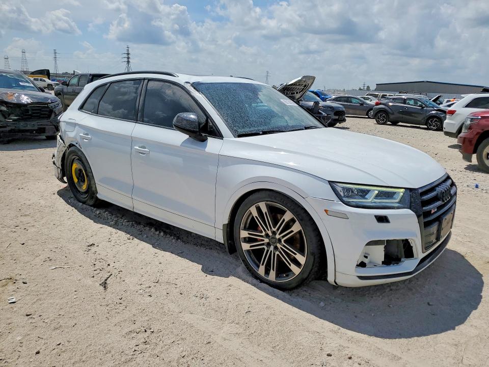 2020 Audi Sq5 VIN WA1B4AFY6L2113390 COPART salvage auction — REAR END, TX - CERTIFICATE OF TITLE, sold $9,300 on 2026-07-28 (photo 4)