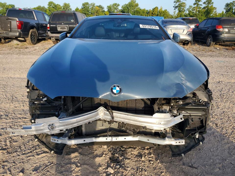 2022 BMW 8er VIN WBAAE2C00NCG86527 COPART salvage auction — FRONT END, Salvage Title, sold $20,400 on 2026-08-25 (photo 5)