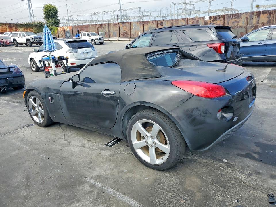 2007 Pontiac Solstice VIN 1G2MB35B37Y105946 COPART salvage auction — VANDALISM, Ca - Salvage Certificate, sold $200 on 2026-07-22 (photo 2)