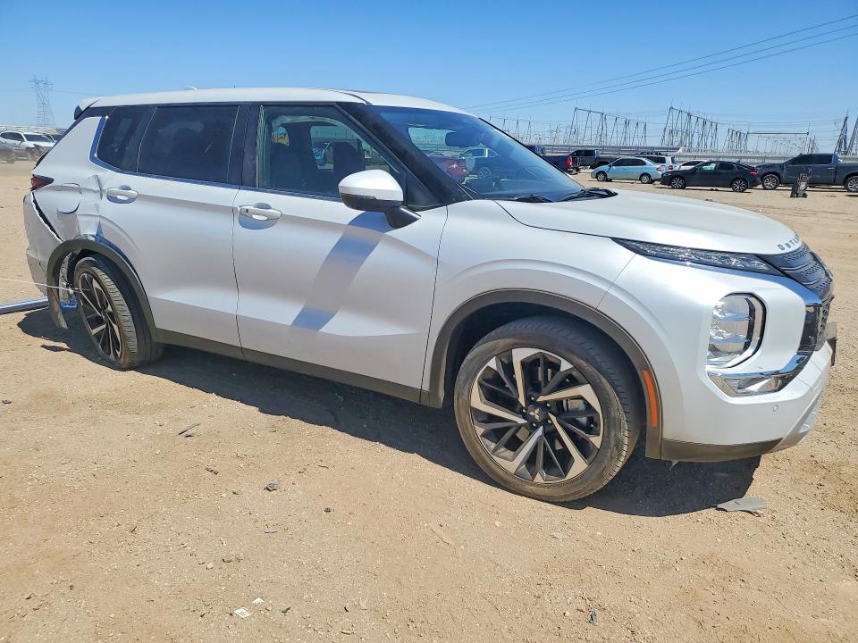 2024 Mitsubishi Outlander VIN JA4J3VA85RZ080878 COPART salvage auction — REAR END, Ca - Salvage Certificate, sold $7,200 on 2026-08-21 (photo 4)