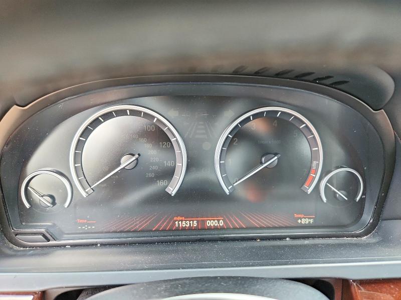 2011 BMW 7 series VIN WBAKC8C52BC432657 COPART salvage auction — MECHANICAL, IL - CERTIFICATE OF TITLE, sold $450 on 2026-07-09 (photo 9)