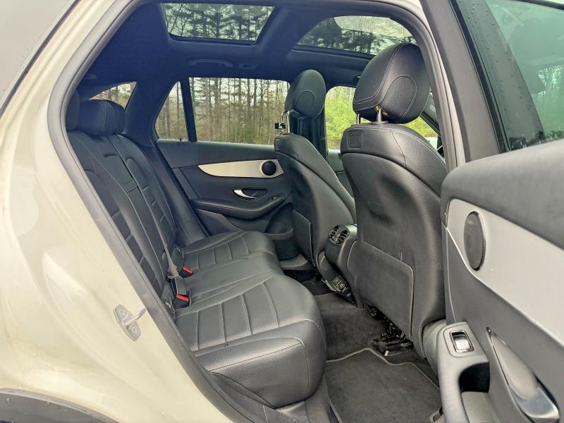 2019 Mercedes-benz Glc VIN WDC0G4KB4KV136679 COPART salvage auction — MINOR DENT/SCRATCHES, Ma - Certificate Of Title (P), sold $9,900 on 2026-07-29 (photo 6)