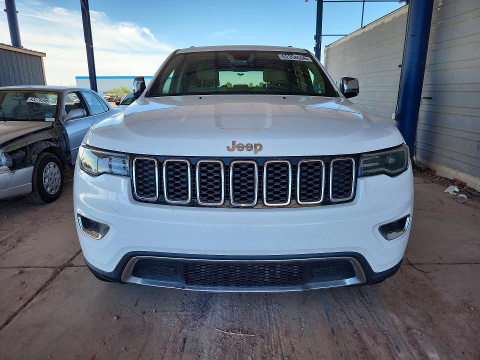 2017 Jeep Cherokee VIN 1C4RJEBG2HC920802 COPART salvage auction — MINOR DENT/SCRATCHES, Az - Certificate Of Title (P), sold $5,400 on 2026-08-13 (photo 5)