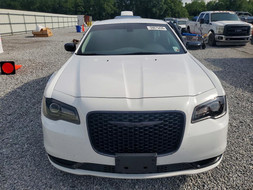 2023 Chrysler 300 VIN 2C3CCAAG0PH664864 COPART salvage auction — SIDE, La - Cert Of Title-Salvage, sold $9,200 on 2026-08-10 (photo 5)