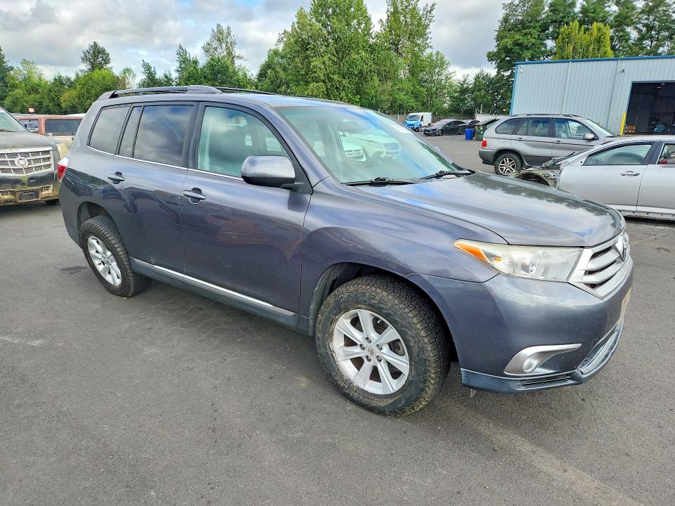 2012 Toyota Highlander VIN 5TDBK3EH1CS121379 COPART salvage auction — REAR END, Or - Non Public Clean Title, sold $2,750 on 2026-07-11 (photo 4)