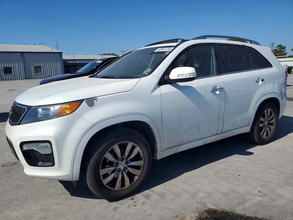 2013 Kia Sorento VIN 5XYKW4A2XDG384545 COPART salvage auction — FRONT END, Ok - Certificate Of Title, sold $1,250 on 2026-07-31 (photo 1)