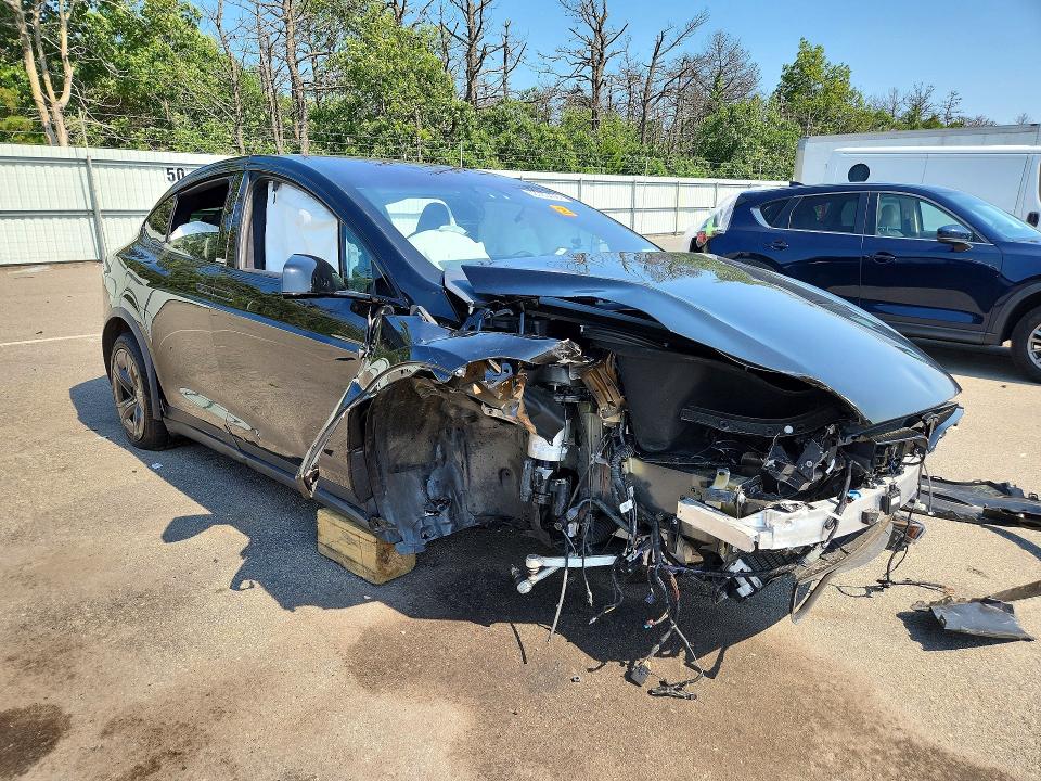 2026 Tesla VIN 7SAXCBE68TF479811 COPART salvage auction — FRONT END, Ny - Mv-907A Salvage Certificate, sold $22,100 on 2026-07-20 (photo 4)