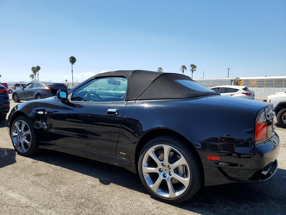 2005 Maserati Coupe VIN ZAMBB18A550017045 COPART salvage auction — MINOR DENT/SCRATCHES, Ca - Dis/Dlr/Exp Only Clean Title, sold $5,500 on 2026-08-07 (photo 2)