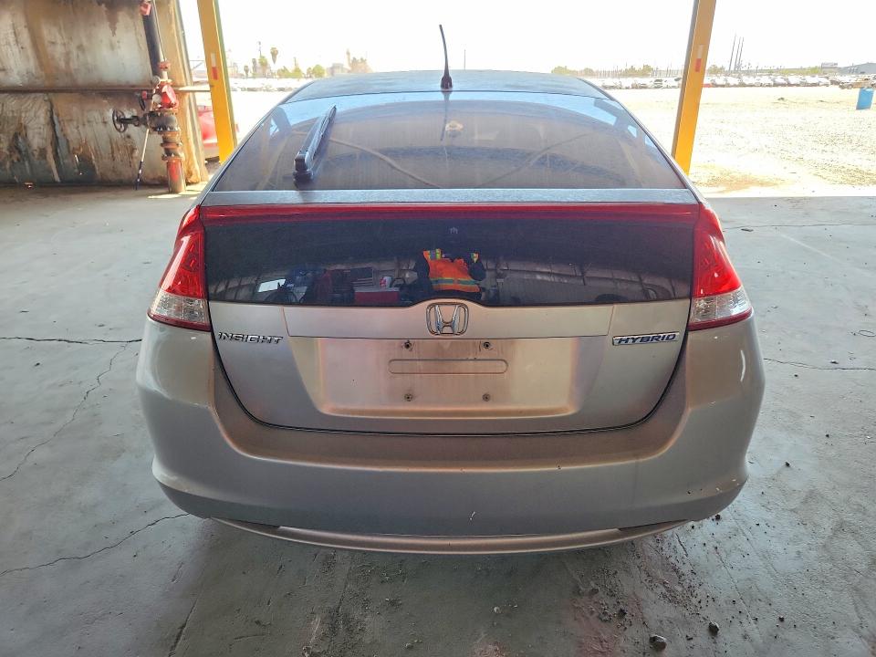 2010 Honda Insight VIN JHMZE2H79AS007944 COPART salvage auction — FRONT END, AZ - CERTIFICATE OF TITLE (P), sold $500 on 2026-07-13 (photo 6)