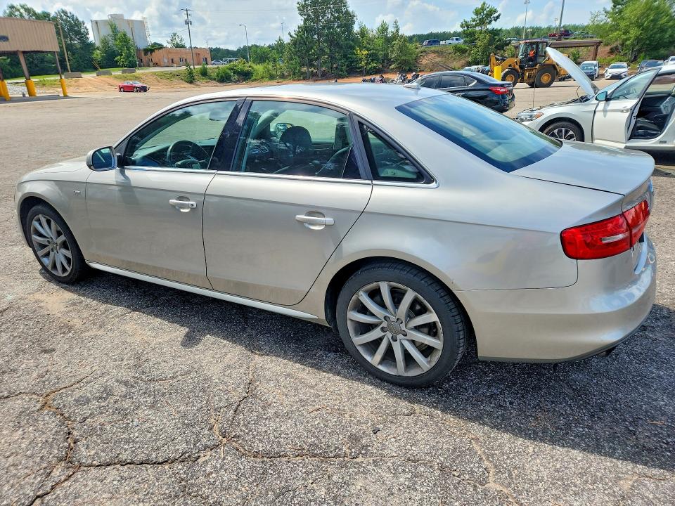 2014 Audi A4 VIN WAUBFAFL5EN012599 COPART salvage auction — REAR END, SC - CERTIFICATE OF TITLE, sold $900 on 2026-07-24 (photo 2)