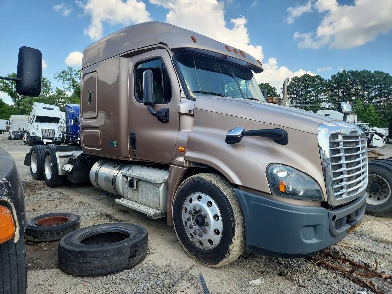 2026 Freightliner Cascadia 125 VIN 3AKJGLDR5JSJV7370 COPART salvage auction — FRONT END, AR - CERTIFICATE OF TITLE, sold $6,400 on 2026-08-11 (photo 1)