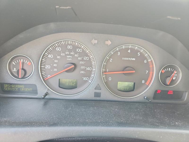 2005 Volvo S80 VIN YV1TS592851413501 COPART salvage auction — SIDE, LA - CERT OF TITLE-SALVAGE, sold $450 on 2026-08-12 (photo 9)