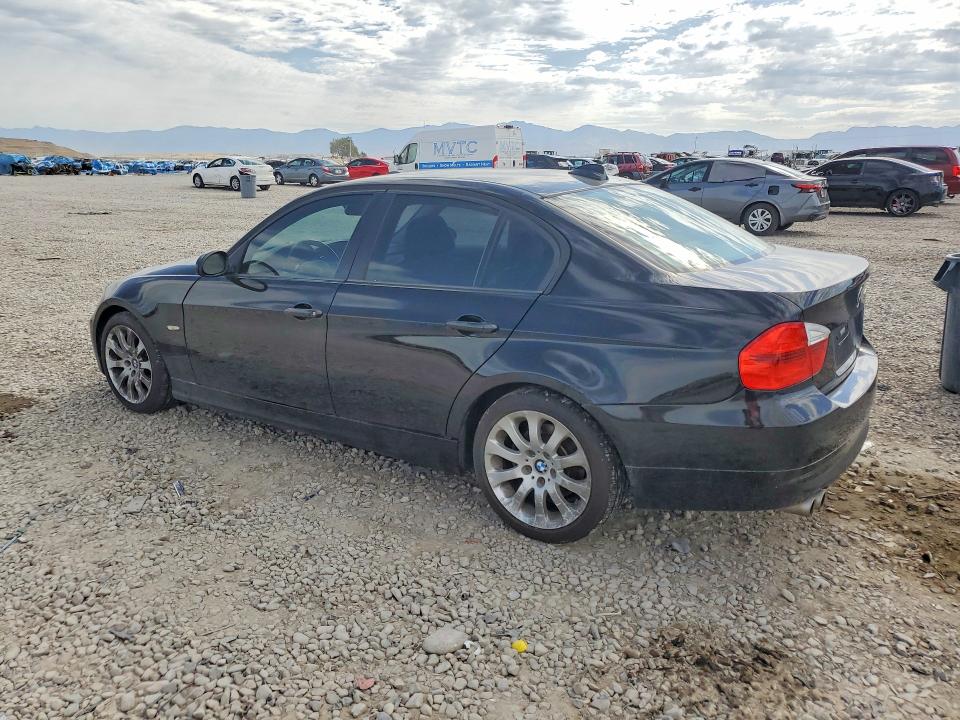 2008 BMW 3 series VIN WBAVC93558K039267 COPART salvage auction — MINOR DENT/SCRATCHES, Ut - Salvage Certificate, sold $325 on 2026-07-28 (photo 2)