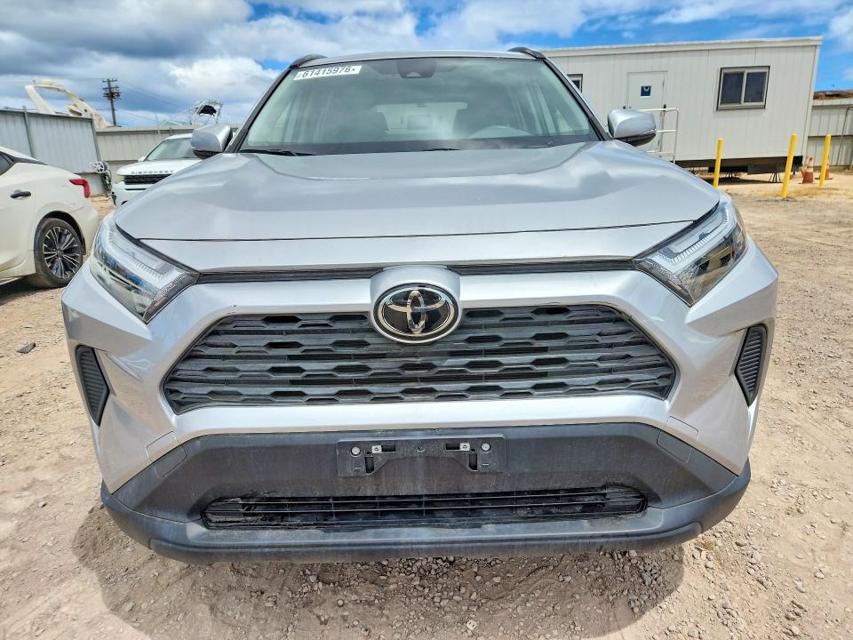2023 Toyota Rav4 VIN JTMW1RFV2PJ025677 COPART salvage auction — WATER/FLOOD, HI - CERTIFICATE OF SALVAGE, sold $10,100 on 2026-07-27 (photo 5)