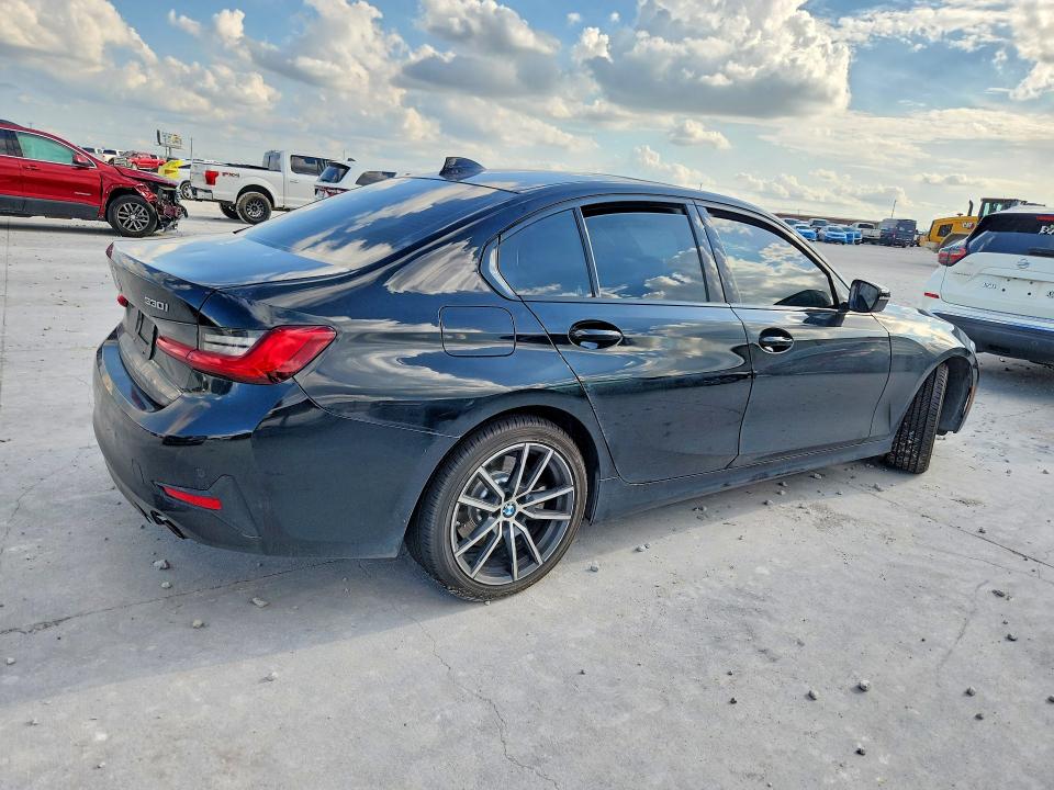 2020 BMW 3er VIN 3MW5R1J00L8B30528 COPART salvage auction — FRONT END, Tx - Salvage Vehicle Title, sold $7,700 on 2026-08-25 (photo 3)