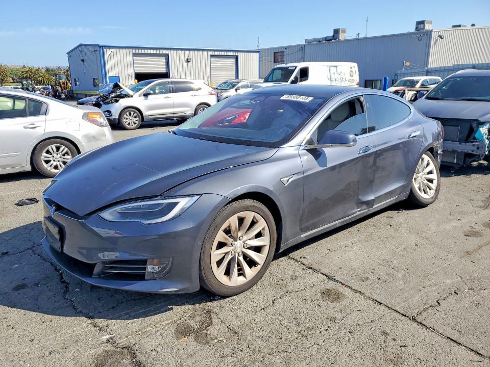 2017 Tesla Model s VIN 5YJSA1E27HF222294 COPART salvage auction — SIDE, CA - SALVAGE CERTIFICATE, sold $6,700 on 2026-07-31 (photo 1)