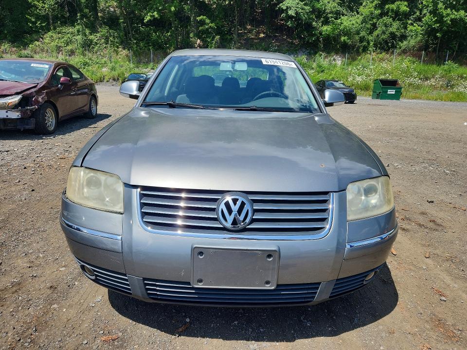 2004 Volkswagen Passat VIN WVWPD63B44E296586 COPART salvage auction — REAR END, NY - MV-907A SALVAGE CERTIFICATE, sold $350 on 2026-07-28 (photo 5)
