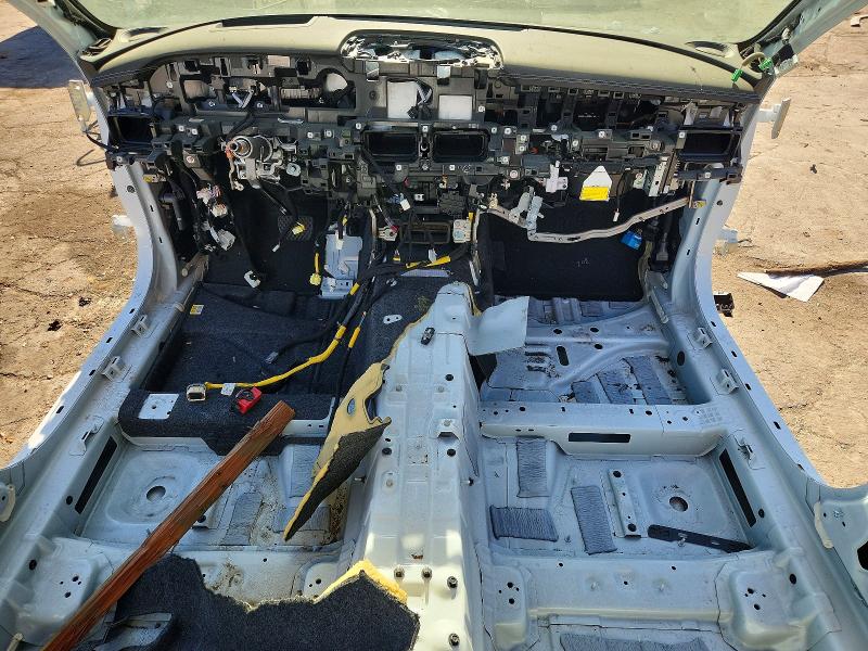 2026 Genesis G90 VIN KMTFC4SD3TU059714 COPART salvage auction — STRIPPED, Ca - Certificate Of Title, sold $14,000 on 2026-08-04 (photo 8)