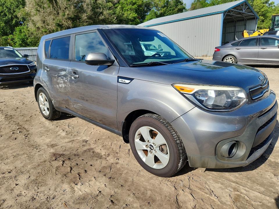 2017 Kia Soul VIN KNDJN2A26H7501916 COPART salvage auction — SIDE, Fl - Cert Of Title Slvg Rebuildable, sold $2,300 on 2026-07-31 (photo 4)