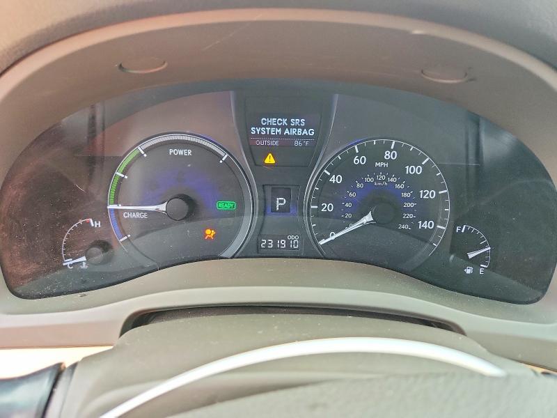 2010 Lexus Rx 450h VIN JTJBC1BA3A2011122 COPART salvage auction — MINOR DENT/SCRATCHES, MA - CERTIFICATE OF TITLE (P), sold $5,900 on 2026-07-29 (photo 9)