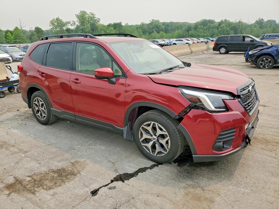 2024 Subaru Forester VIN JF2SKADC2RH418427 COPART salvage auction — FRONT END, NY - MV-907A SALVAGE CERTIFICATE, sold $3,500 on 2026-07-23 (photo 4)