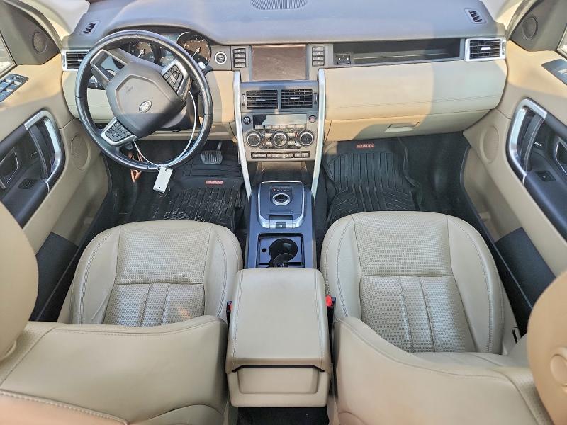 2017 Land rover Discovery VIN SALCR2BG7HH657120 COPART salvage auction — MINOR DENT/SCRATCHES, Oh - Certificate Of Title (P), sold $4,200 on 2026-07-27 (photo 8)