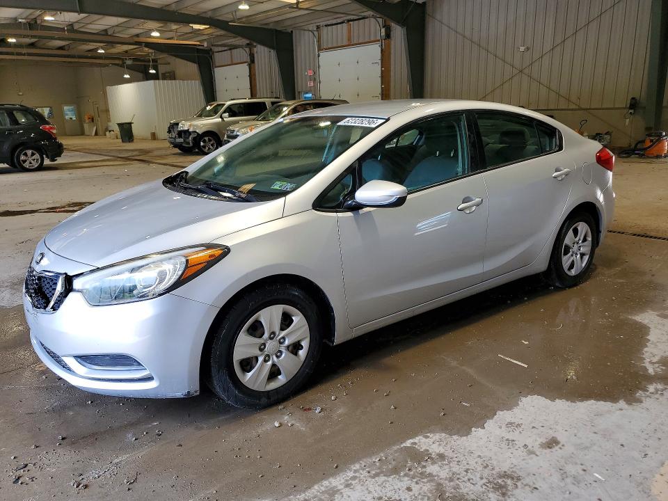 2015 Kia Forte VIN KNAFK4A61F5406067 COPART salvage auction — VANDALISM, Pa - Cert Of Title, sold $1,650 on 2026-07-29 (photo 1)