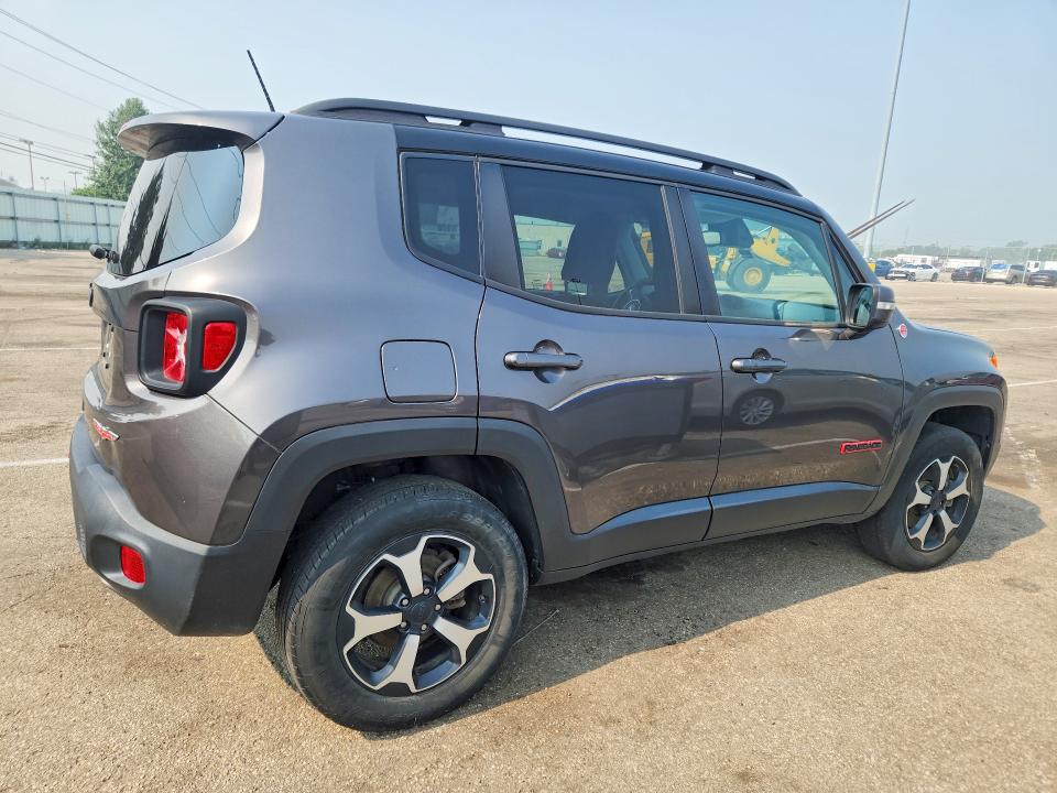 2019 Jeep Renegade VIN ZACNJBC19KPJ90393 COPART salvage auction — MINOR DENT/SCRATCHES, OH - CERT OF TITLE-REPOSSESSION, sold $750 on 2026-07-29 (photo 3)