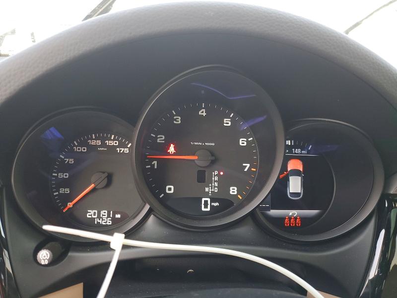 2021 Porsche Macan VIN WP1AA2A54MLB12889 COPART salvage auction — WATER/FLOOD, NY - MV907A-FLOOD SALVAGE, sold $17,200 on 2026-07-29 (photo 9)
