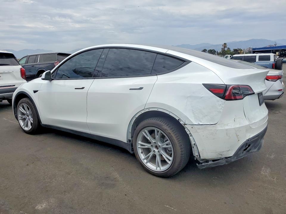 2023 Tesla Model y VIN 7SAYGDEE0PA154245 COPART salvage auction — REAR END, Ca - Salvage Certificate, sold $9,100 on 2026-07-15 (photo 2)
