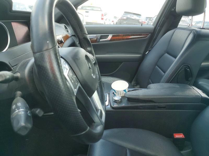 2012 Mercedes-benz C-klasse VIN WDDGF8BB9CR234783 COPART salvage auction — FRONT END, Salvage Title, sold $825 on 2026-08-11 (photo 7)