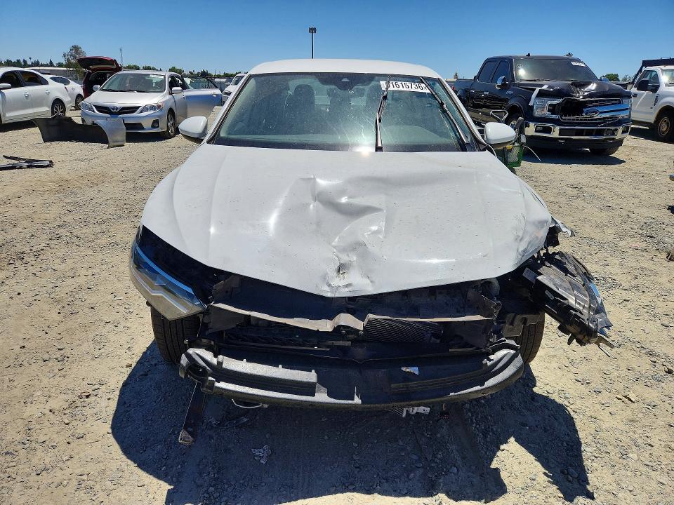 2024 Volkswagen Jetta VIN 3VW5M7BU8RM044158 COPART salvage auction — FRONT END, Fl - Cert Of Title Slvg Rebuildable (P), sold $4,700 on 2026-07-30 (photo 5)