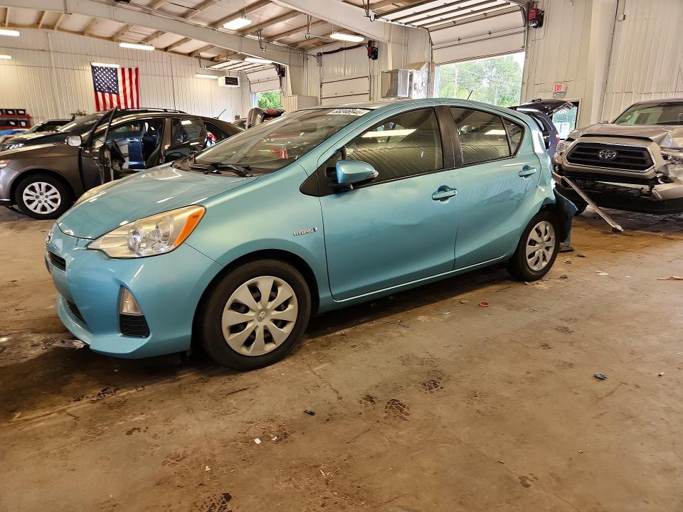 2012 Toyota Prius VIN JTDKDTB36C1019575 COPART salvage auction — REAR END, Mn - Cert Of Title-Salvage, sold $575 on 2026-07-23 (photo 1)