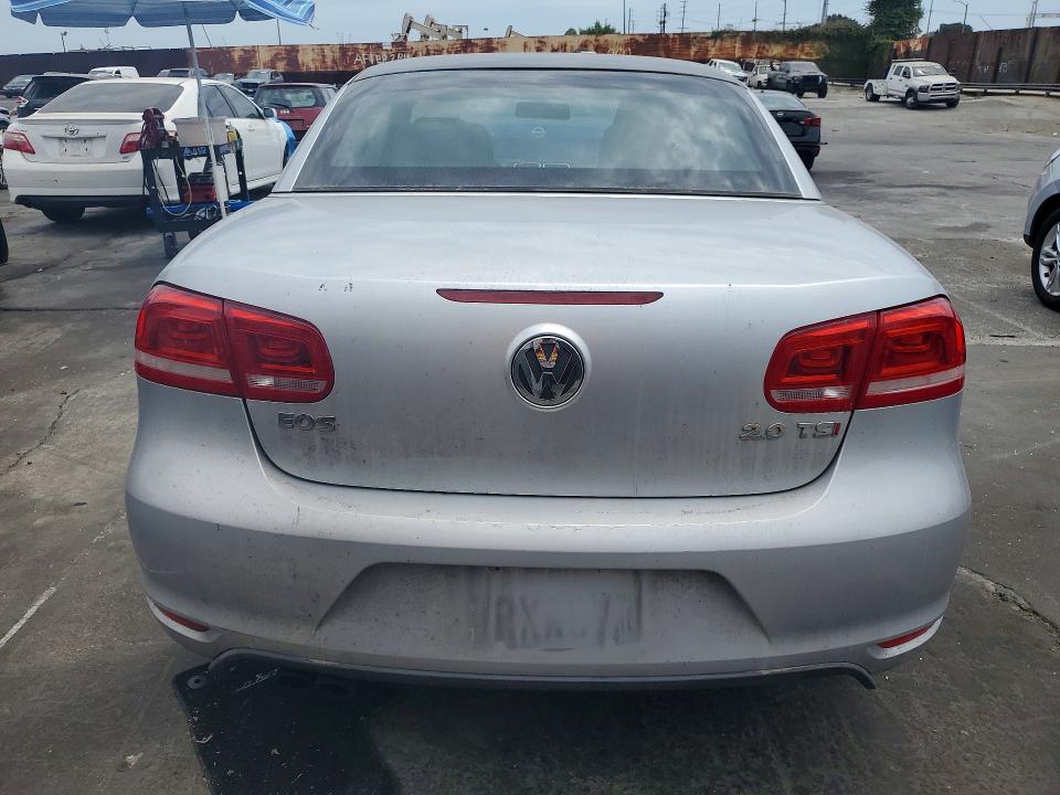 2012 Volkswagen Eos VIN WVWBW7AH7CV000279 COPART salvage auction — NORMAL WEAR, Ca - Dis/Dlr/Exp Only Clean Title, sold $725 on 2026-07-22 (photo 6)