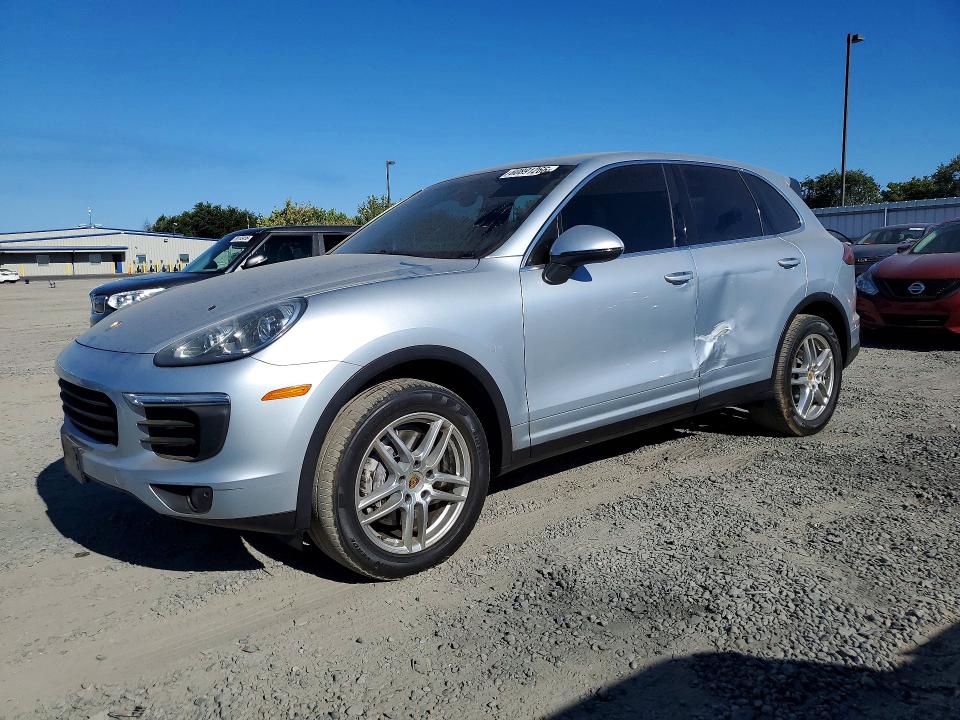 2016 Porsche Cayenne VIN WP1AA2A25GLA04887 COPART salvage auction — SIDE, Ca - Dis/Dlr/Exp Only Clean Title (P), sold $3,750 on 2026-07-28 (photo 1)