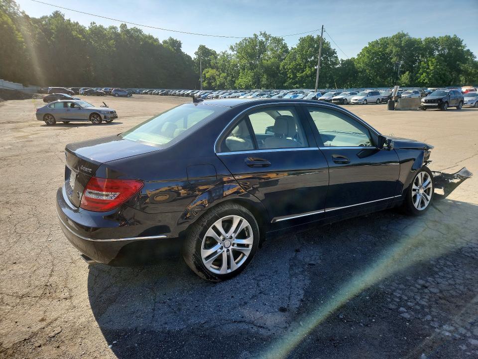 2013 Mercedes-benz C-klasse VIN WDDGF8AB1DR244081 COPART salvage auction — FRONT END, Ny - Certificate Of Title, sold $1,250 on 2026-08-13 (photo 3)