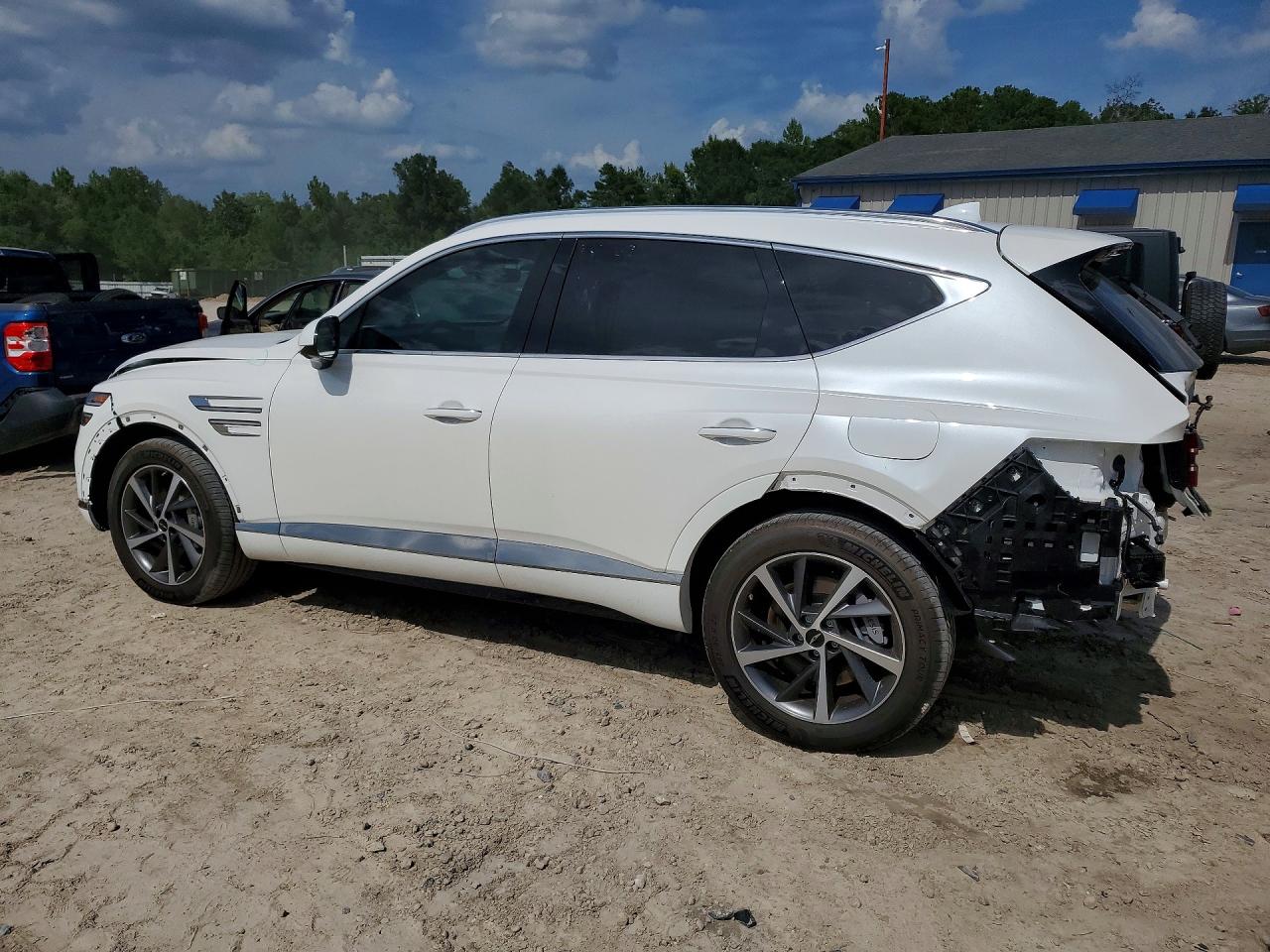 2026 Genesis GV80 VIN KMUHDESC0TU343221 COPART salvage auction — Front End, Rb - Salvage Title, sold $32,250 on 2026-09-25 (photo 2)