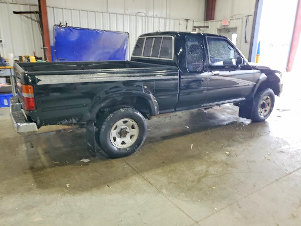 1994 Toyota Pickup VIN JT4RN13P9R6063602 COPART salvage auction — REAR END, Mt - Certificate Of Title, sold $1,600 on 2026-07-13 (photo 3)