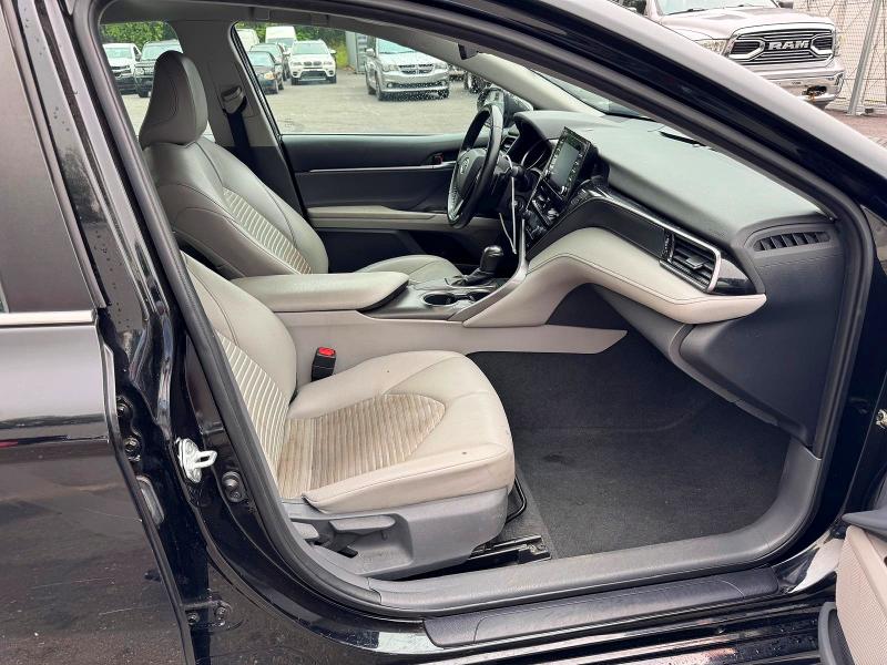 2021 Toyota Camry VIN 4T1G11AK2MU476830 COPART salvage auction — MINOR DENT/SCRATCHES, VA - CERTIFICATE OF TITLE, sold $10,800 on 2026-07-29 (photo 9)