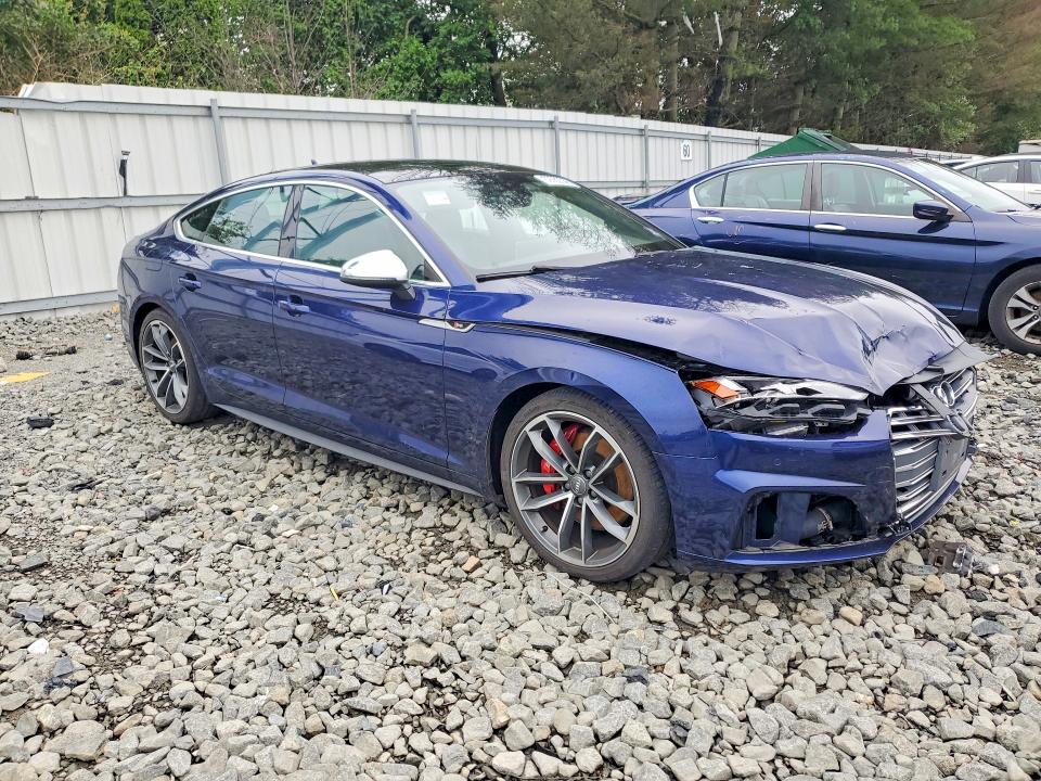 2019 Audi Rs5 VIN WAUB4CF54KA078146 COPART salvage auction — FRONT END, NJ - CERT OF TITLE-SALVAGE, sold $300 on 2026-07-29 (photo 4)