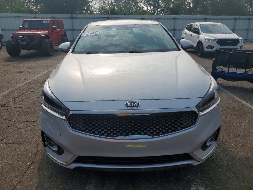 2017 Kia Cadenza VIN KNALB4J1XH5052138 COPART salvage auction — FRONT END, OH - CERT OF TITLE-SALVAGE, sold $1,600 on 2026-07-24 (photo 5)