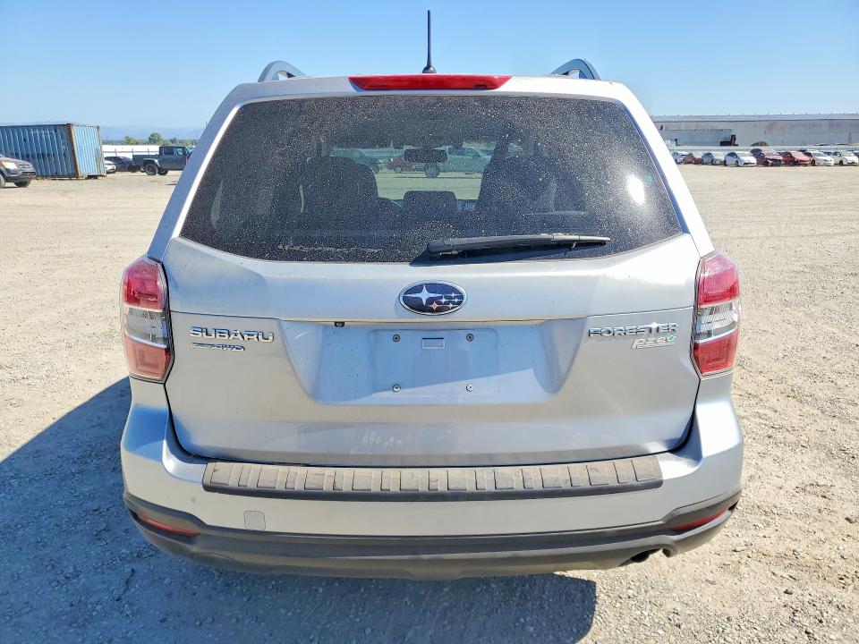 2015 Subaru Forester VIN JF2SJAFC5FH514516 COPART salvage auction — FRONT END, Ca - Salvage Certificate, sold $3,150 on 2026-07-31 (photo 6)