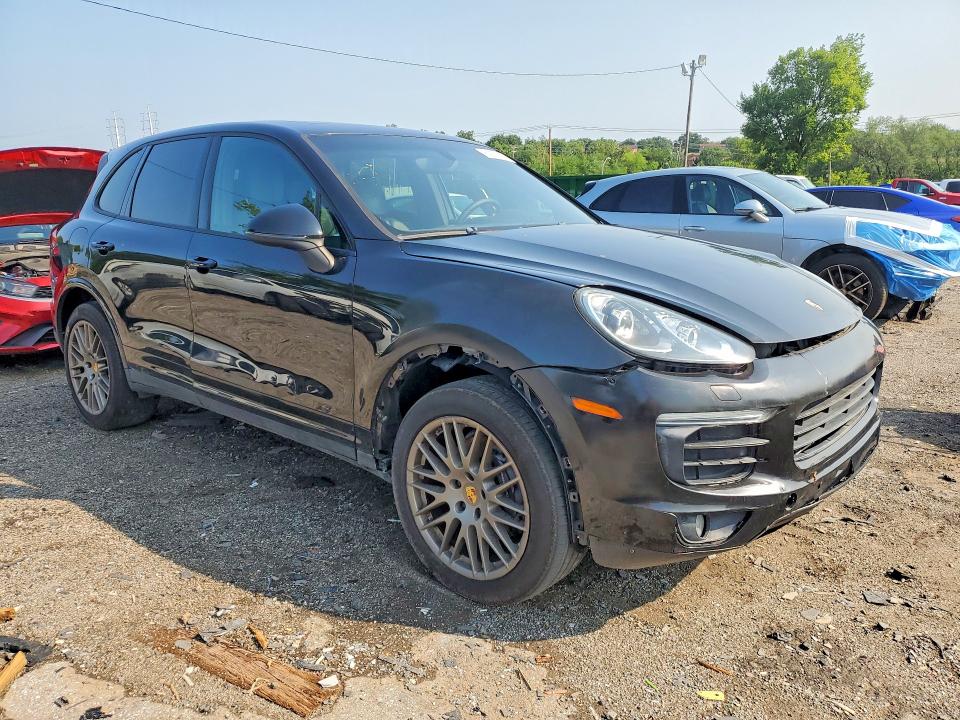 2017 Porsche Cayenne VIN WP1AA2A25HKA85543 COPART salvage auction — FRONT END, Fl - Certificate Of Title, sold $7,100 on 2026-08-04 (photo 4)