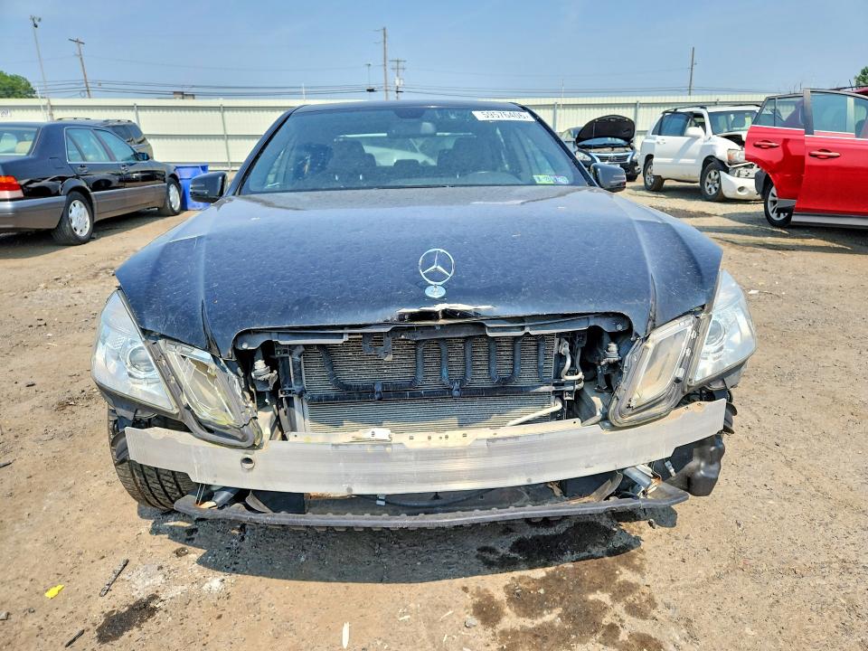 2011 Mercedes-benz E-class VIN WDDHF8HB6BA483504 COPART salvage auction — WATER/FLOOD, Pa - Cert Of Salvage-W=Flood Veh, sold $150 on 2026-07-28 (photo 5)