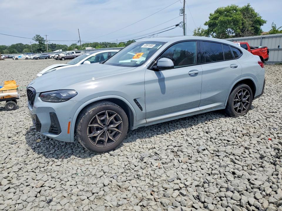 2025 BMW X4 VIN 5UX33DT05S9167572 — COPART salvage auction photo